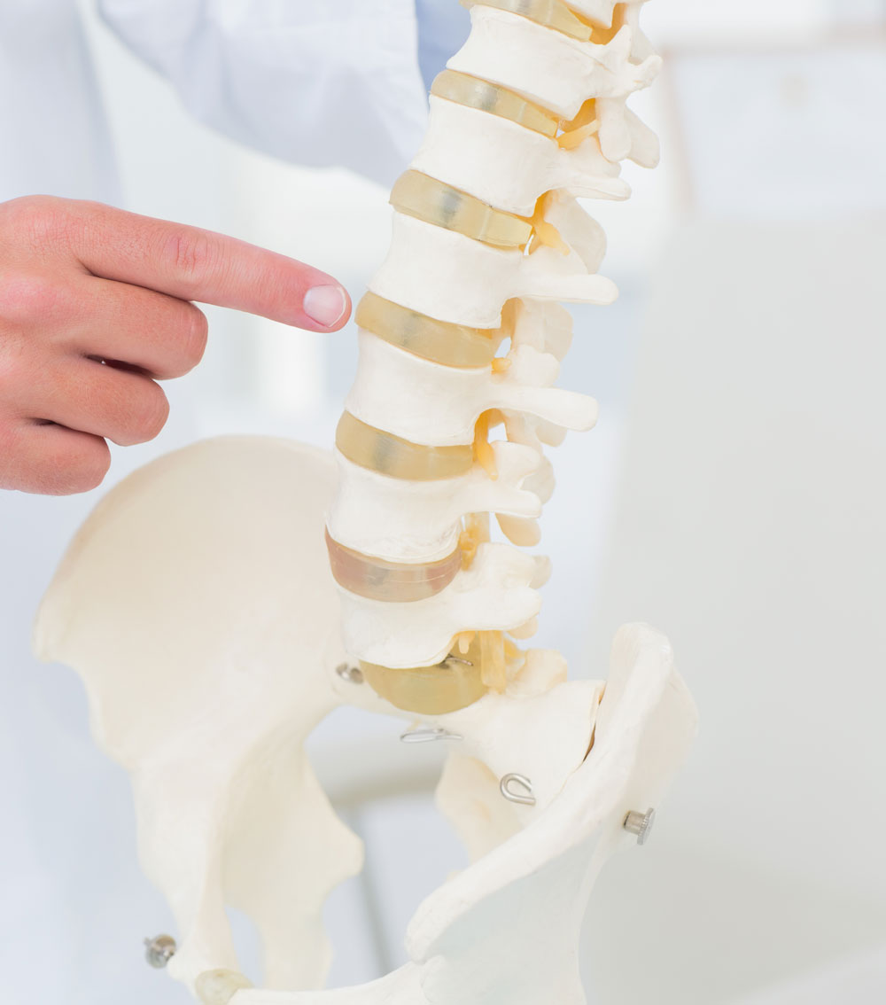 Osteopathie und Chirotherapie bei Schmerzen in der Praxis Thomas Stepp M.D.O.  Facharzt für Allgemeinmedizin,  Osteopath, Hausarzt